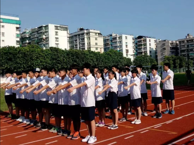 漫长陪伴将始终坚持以学生为中心持续夯实健康之基浸润健康之识